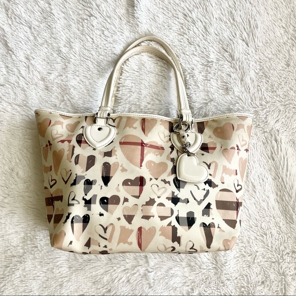 Authentic Burberry Hearts House Check Gracie Tote Bag Purse Handbag Professional - Picture 3 of 14